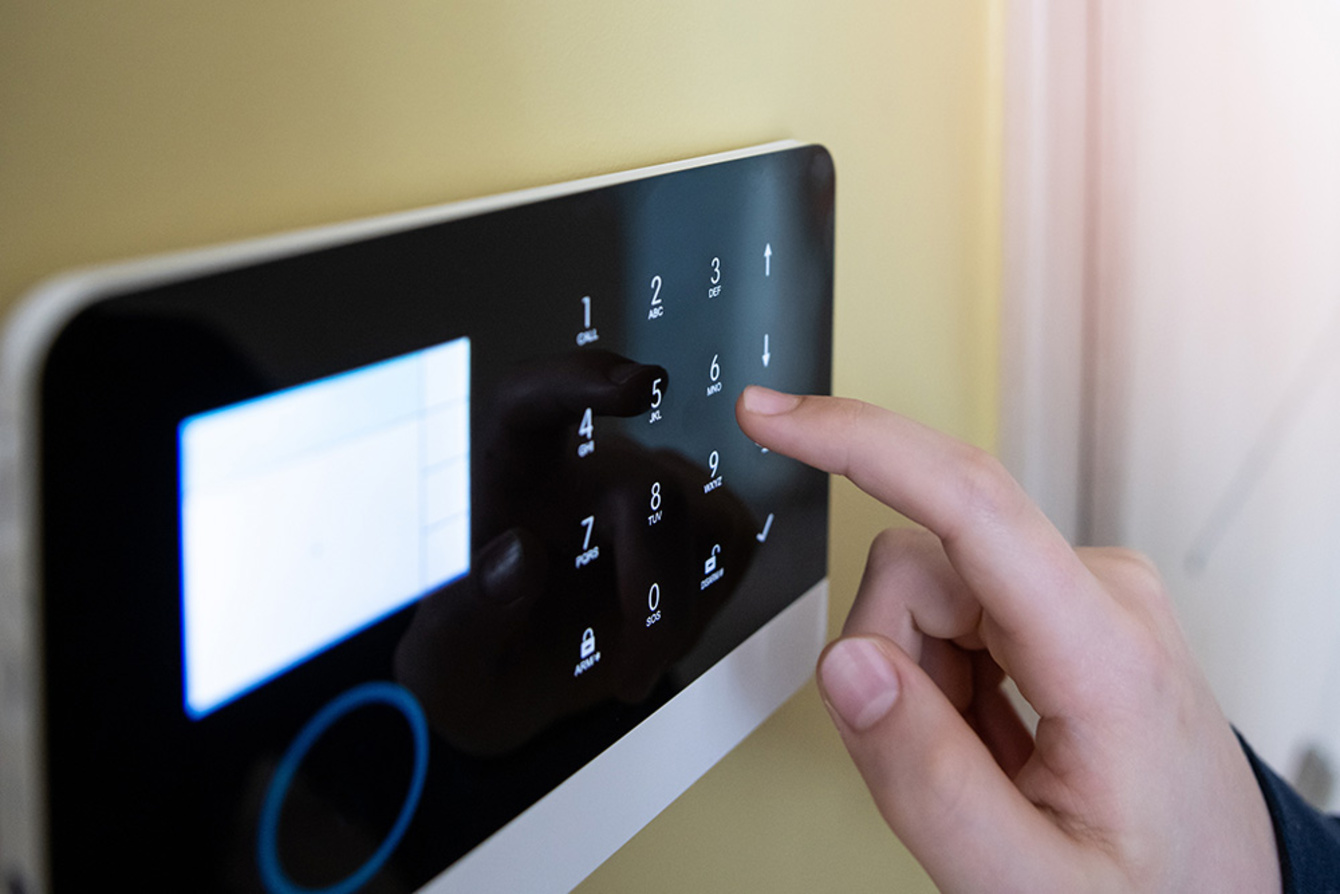 Alarm­anlagen bei EMG Elektro Montageservice Gerner in Bad Dürrenberg